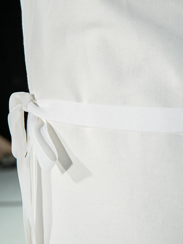 Tablier de cuisine blanc - 100% polyester sensation coton - Dim. 69x85cm